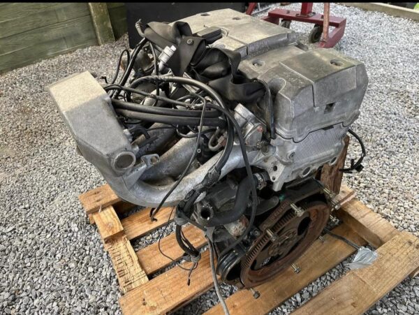 Mercedes-Benz M111 Petrol Engine Mercedes Benz E200 W124 M111.940 Engine 1994 for Sale