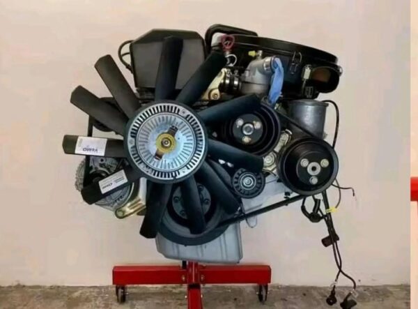 Mercedes Benz M103 2.6L Engine 1990 Mercedes Benz M103 2.6L Engine 1990 for sale