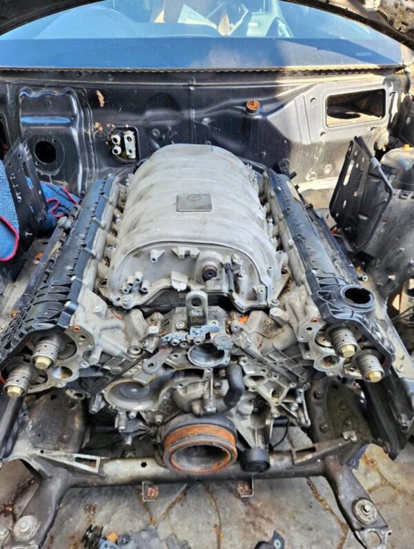 Mercedes Benz C63 AMG W204 M156 V8 Engine